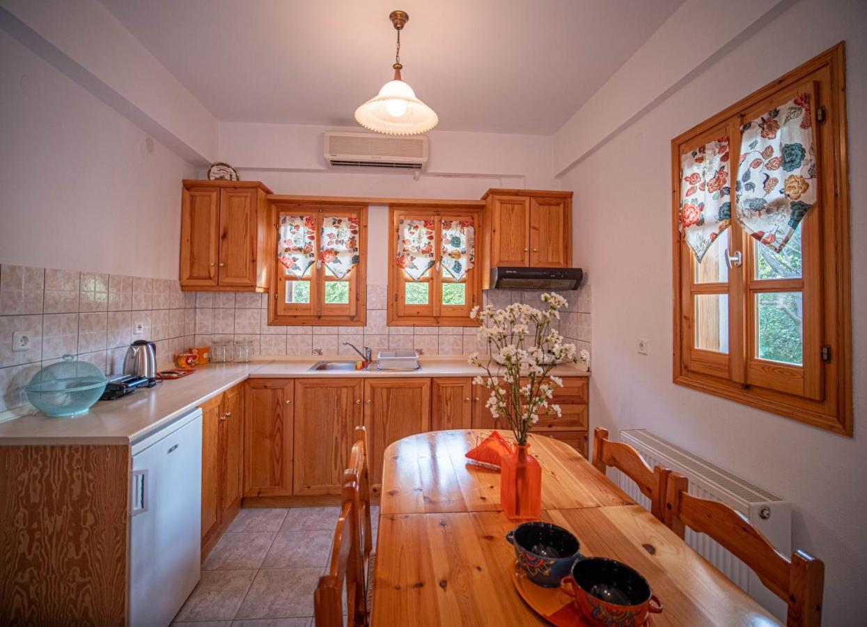 Orange House For Big Families In Damouchari - Delicious Houses ภายนอก รูปภาพ
