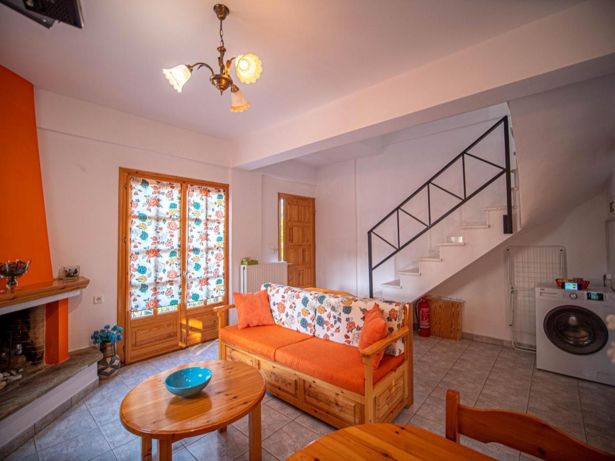 Orange House For Big Families In Damouchari - Delicious Houses ภายนอก รูปภาพ