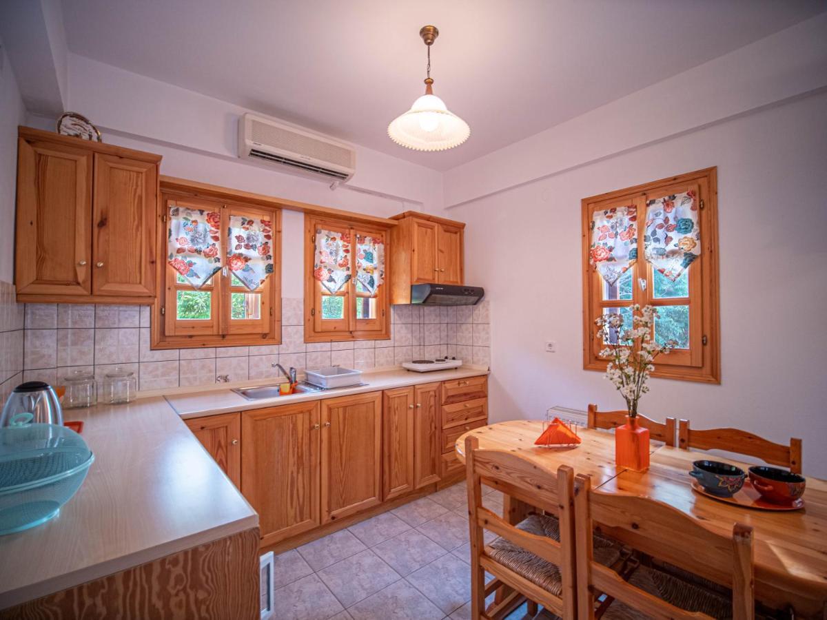 Orange House For Big Families In Damouchari - Delicious Houses ภายนอก รูปภาพ