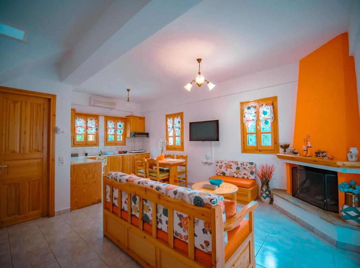 Orange House For Big Families In Damouchari - Delicious Houses ภายนอก รูปภาพ
