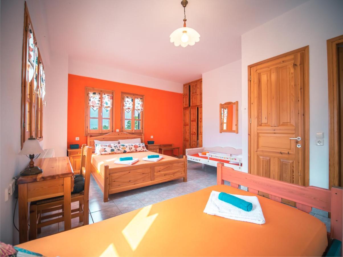 Orange House For Big Families In Damouchari - Delicious Houses ภายนอก รูปภาพ